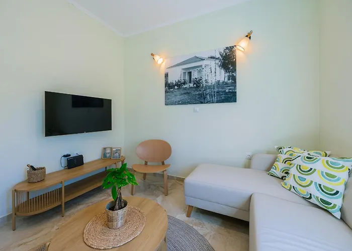 度假居 Aloni Estate Corfu *